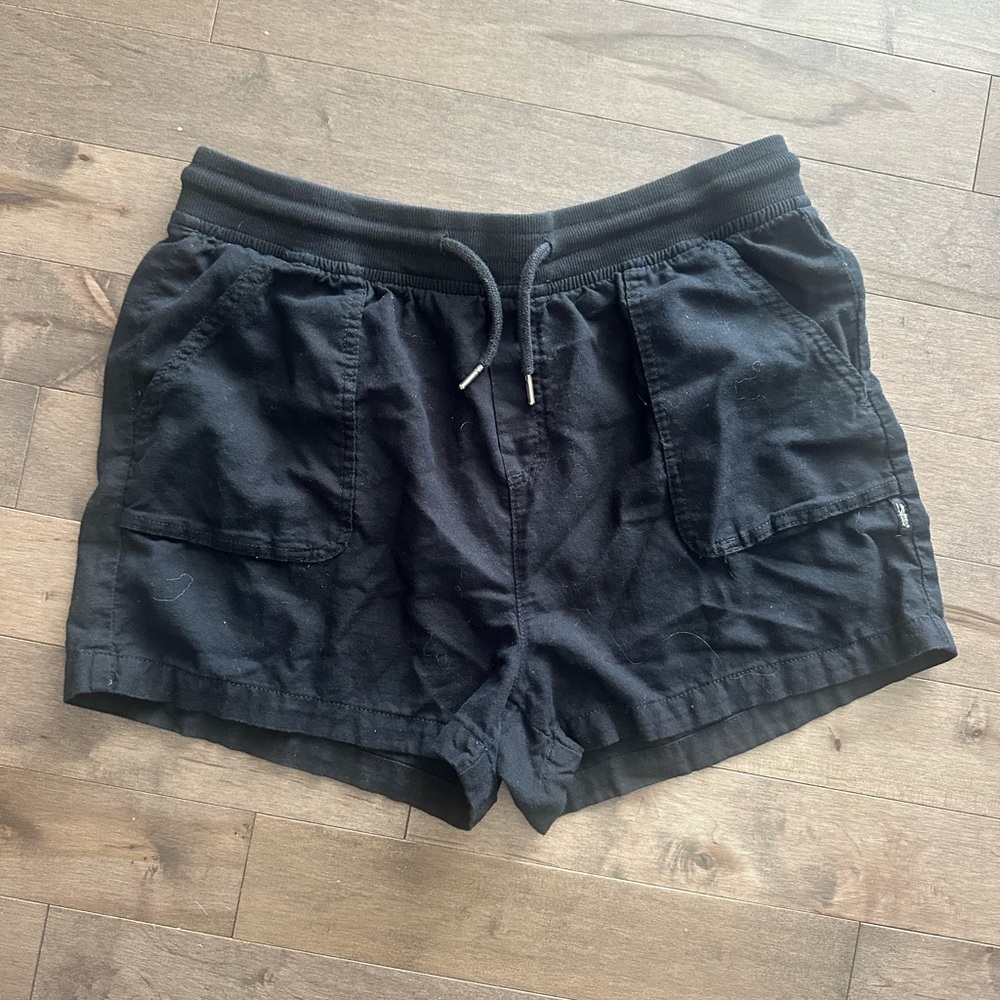 Silver Jeans Black Athletic Shorts - preowned size XL